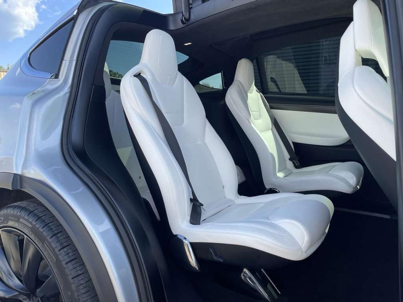 2017 Tesla Model X 75D   6 Seats   1 Owner Photo