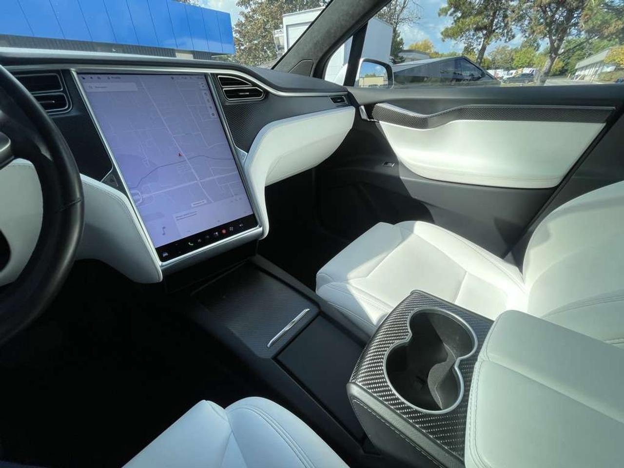 2017 Tesla Model X 75D   6 Seats   1 Owner Photo
