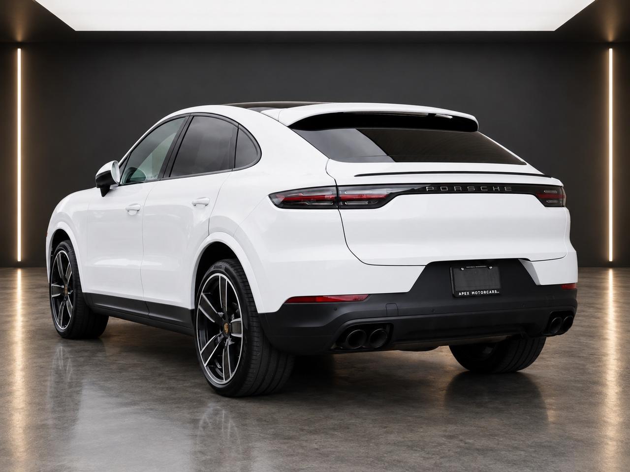 2020 Porsche Cayenne  Photo2
