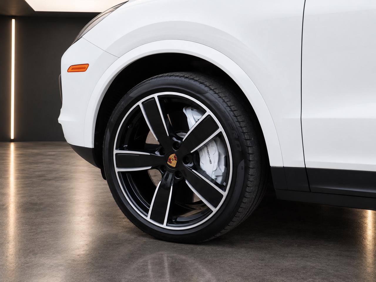 2020 Porsche Cayenne  Photo