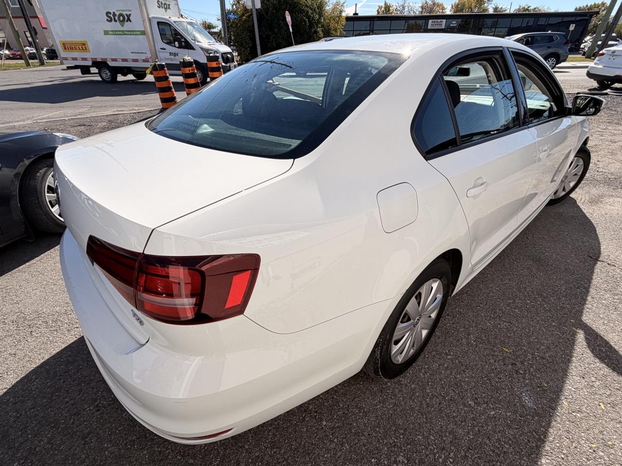 2016 Volkswagen Jetta S Photo3