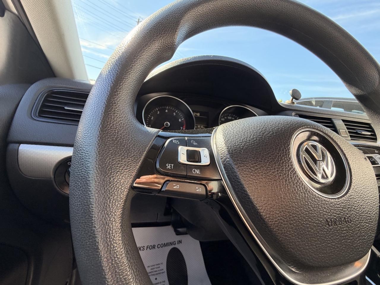 2016 Volkswagen Jetta S Photo