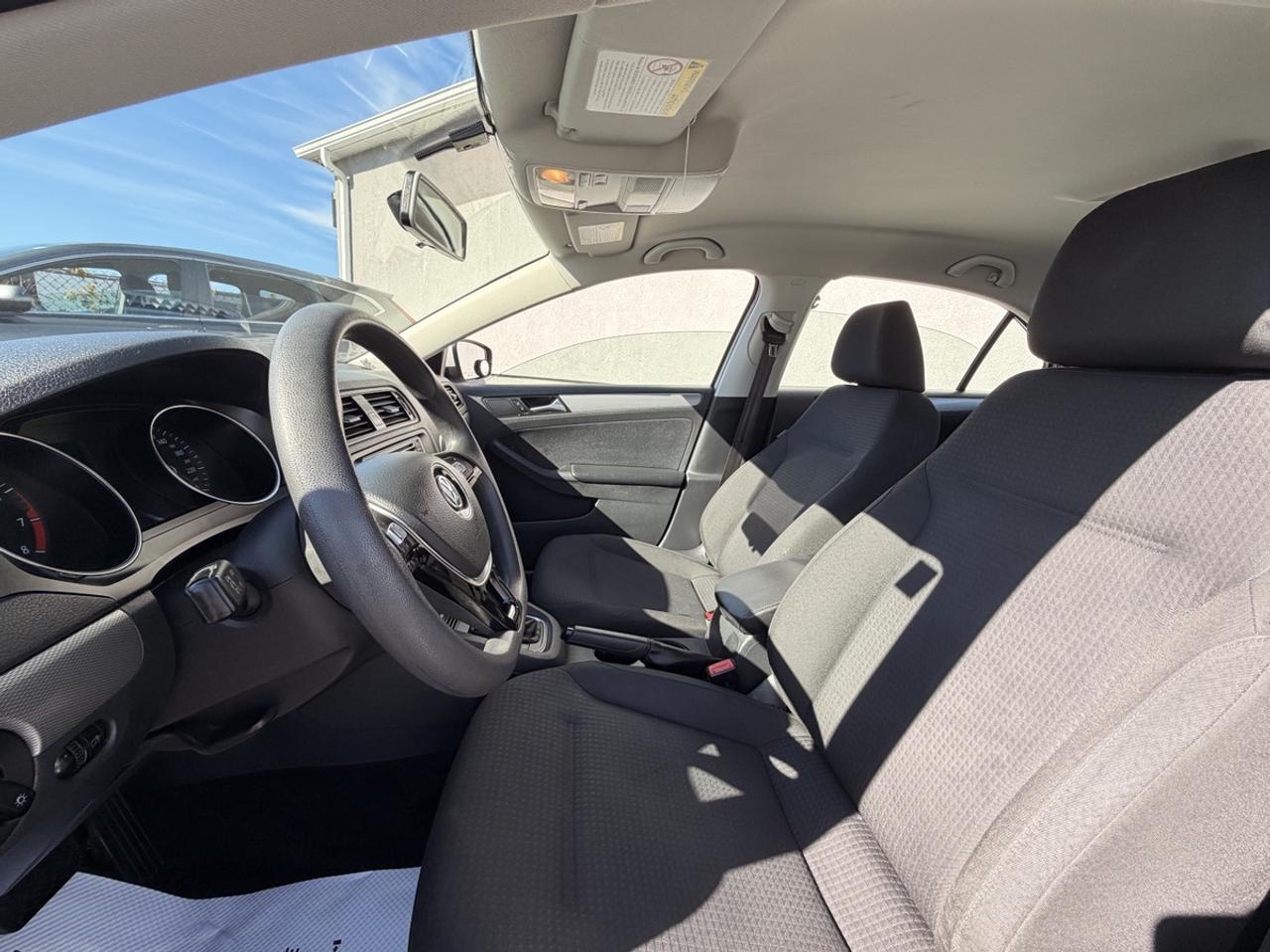 2016 Volkswagen Jetta S Photo