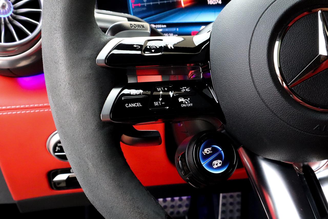 2024 Mercedes-Benz AMG GT  Photo