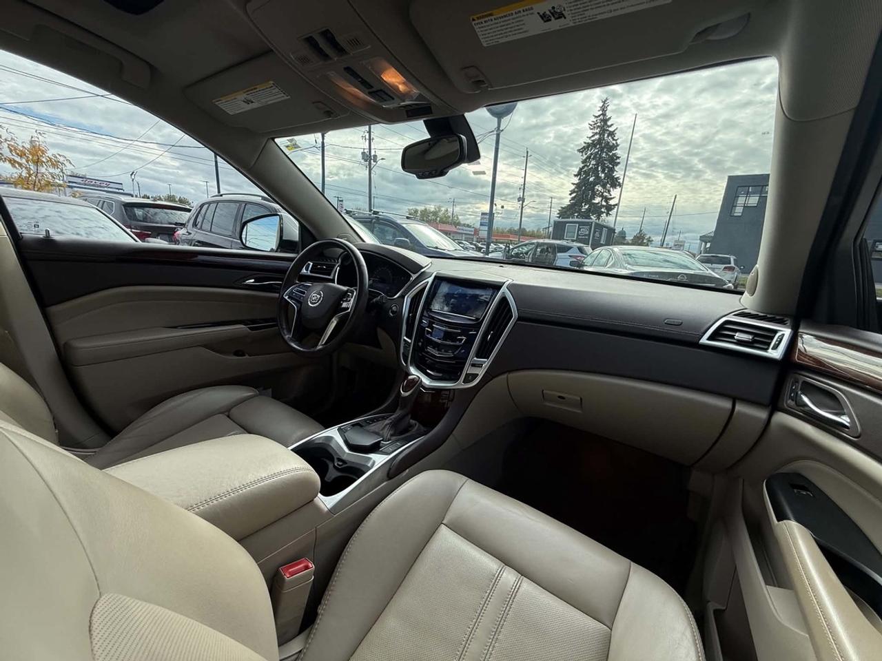 2016 Cadillac SRX Luxury AWD ONE OWNER Photo