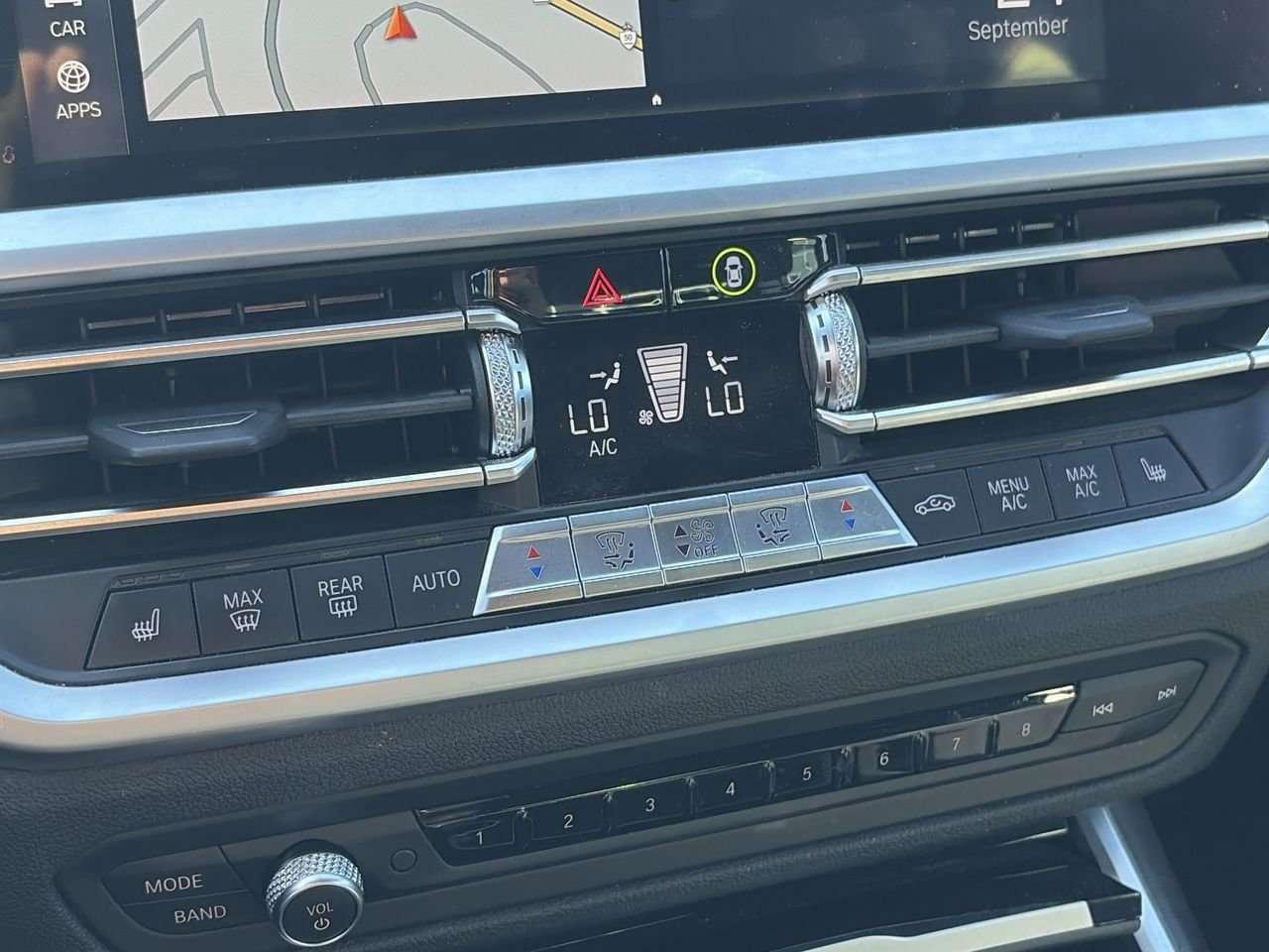 2020 BMW 3 Series xDrive Sedan FINANCED PRICE ADVERTISED   SUNROOF   CARPLAY/ANDROID AUTO   DRIVER SEAT MEMORY Photo