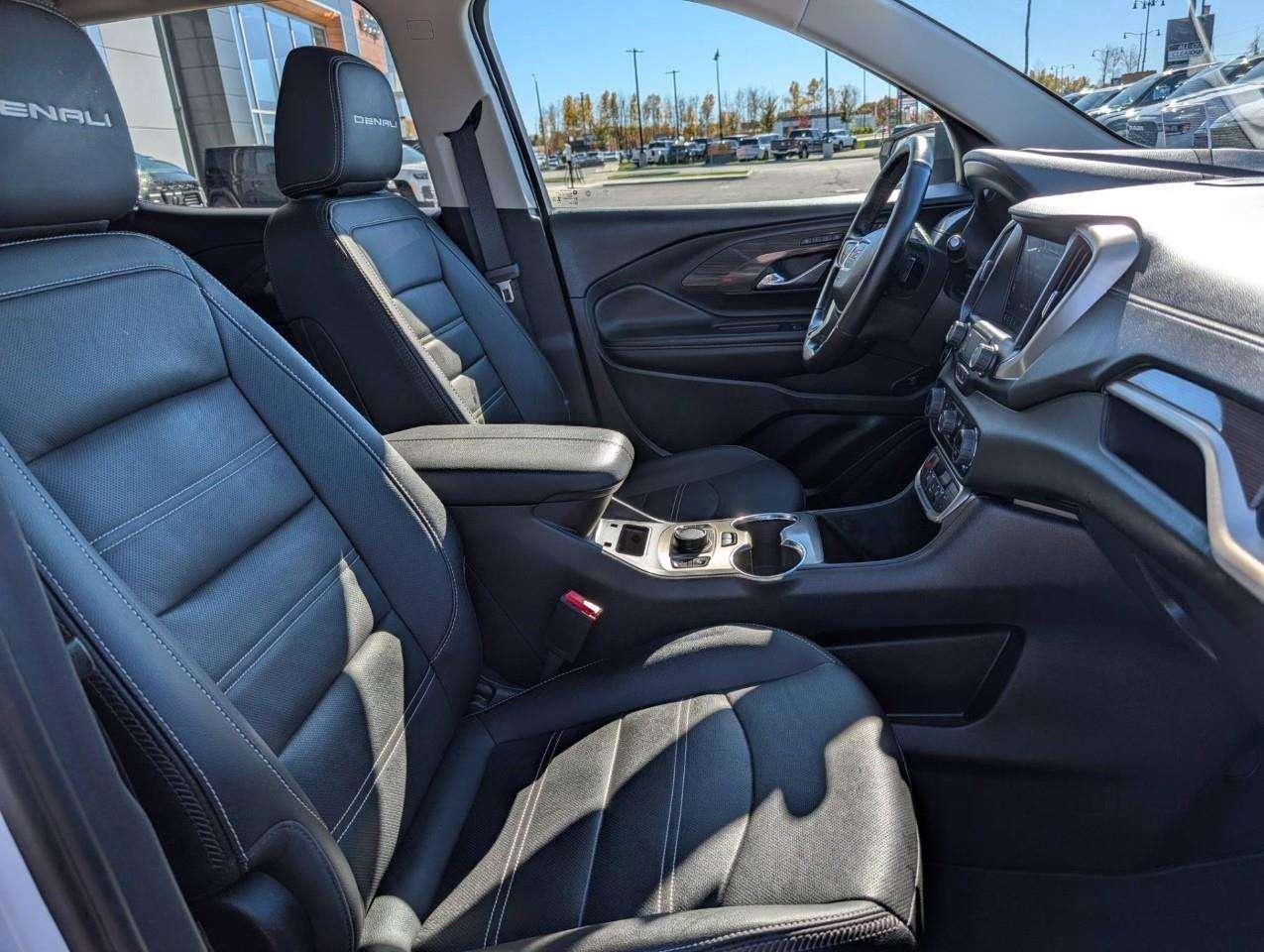 2024 GMC Terrain Denali No accidents Photo