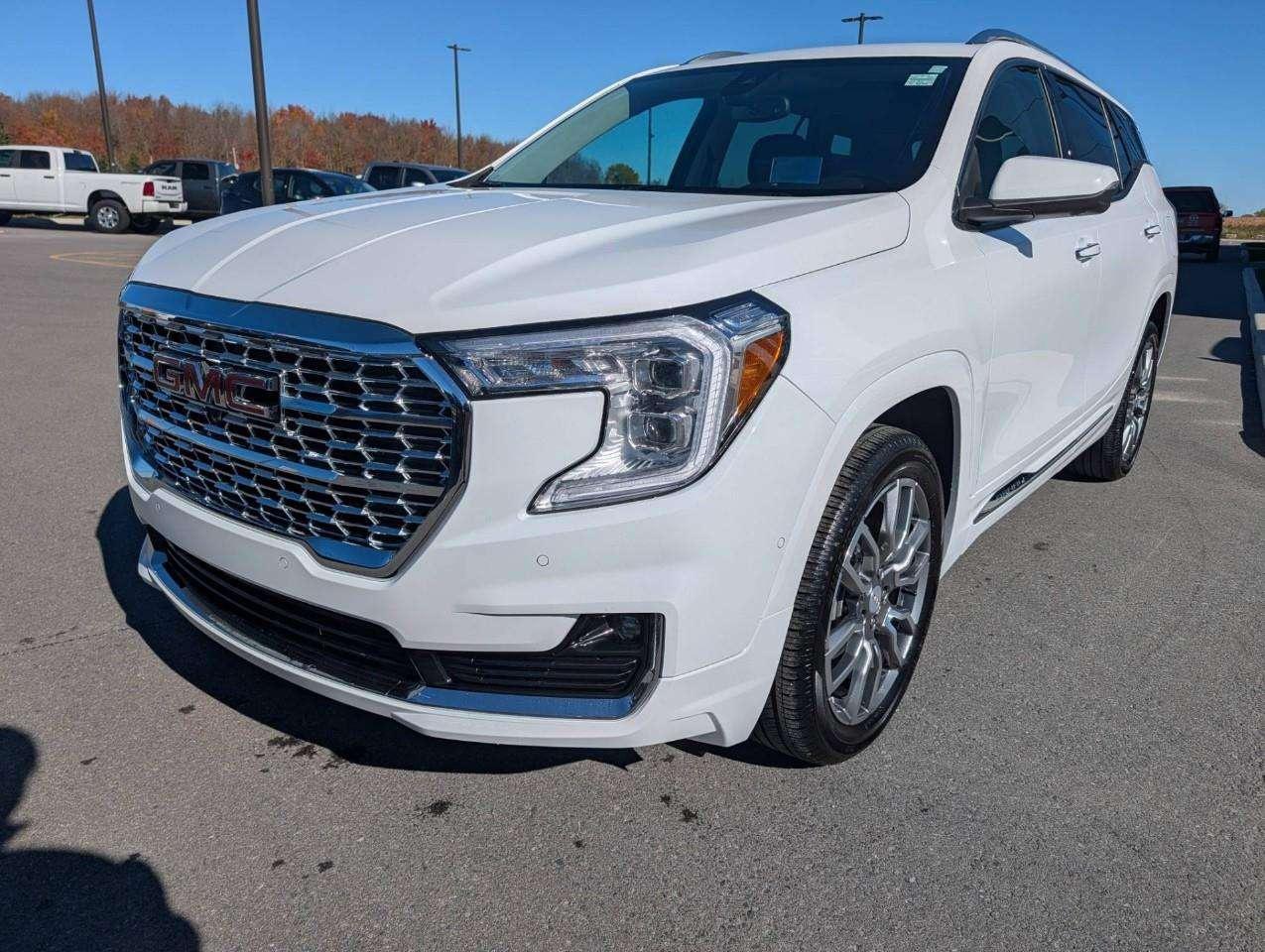 2024 GMC Terrain Denali No accidents Photo