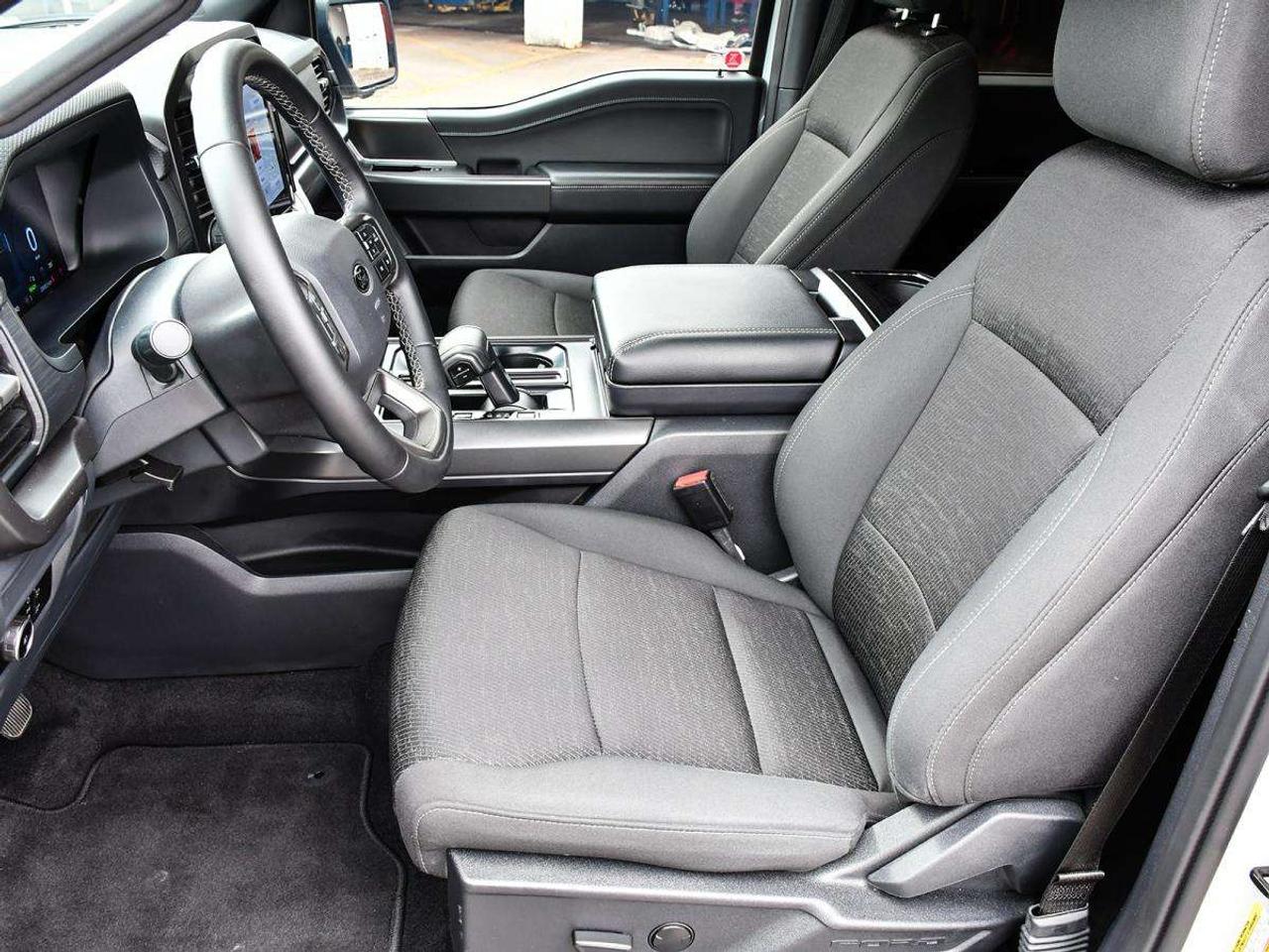 2024 Ford F-150 XLT 4X4 SUPERCREW   ONE OWNER   CLEAN CARFAX Photo