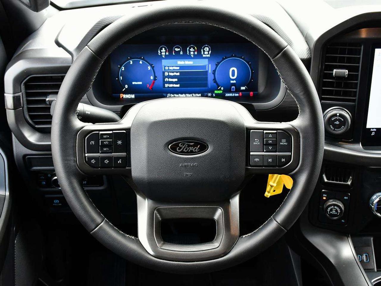 2024 Ford F-150 XLT 4X4 SUPERCREW   ONE OWNER   CLEAN CARFAX Photo