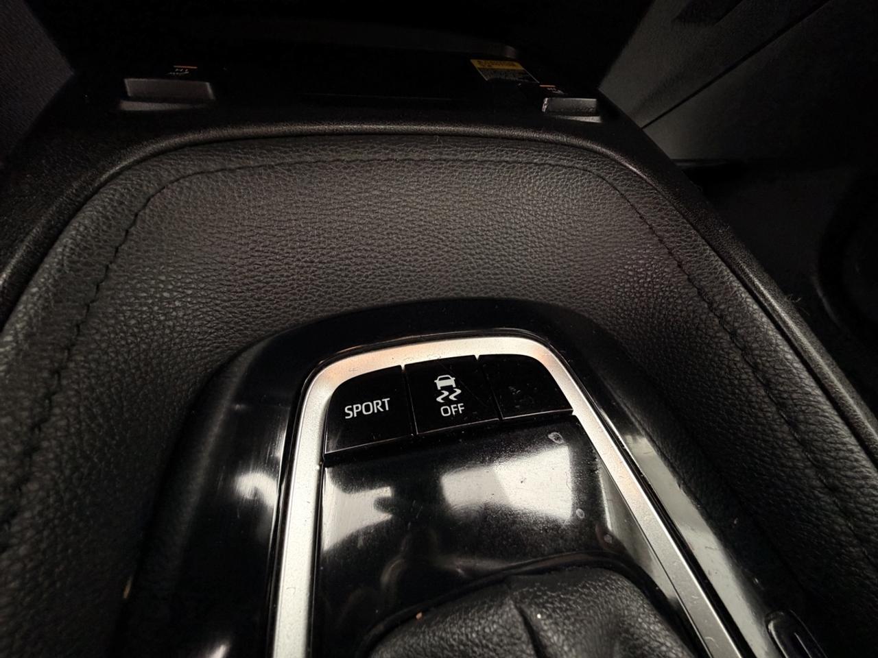 2020 Toyota Corolla SE Photo