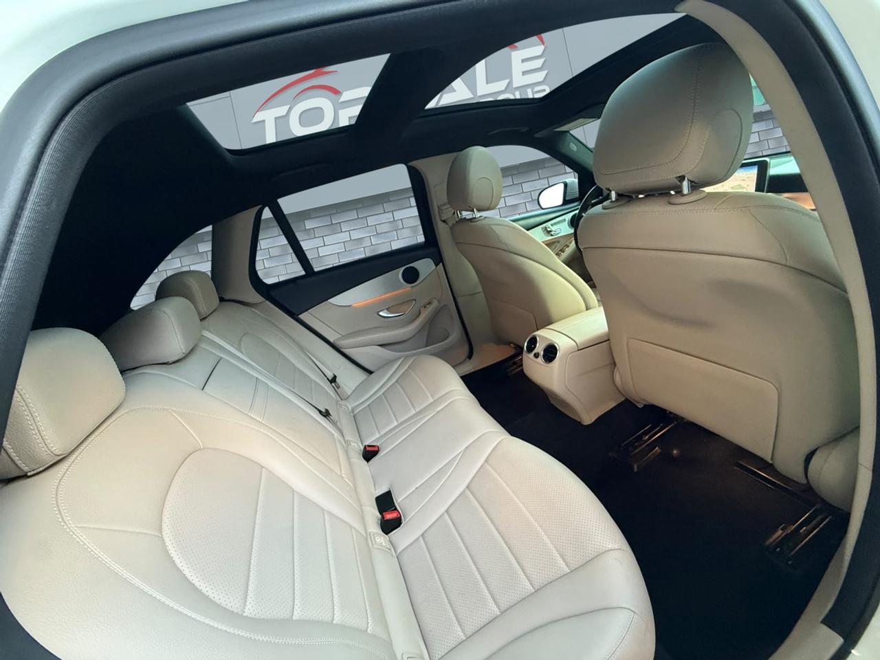 2019 Mercedes-Benz GLC 300 4MATIC Photo