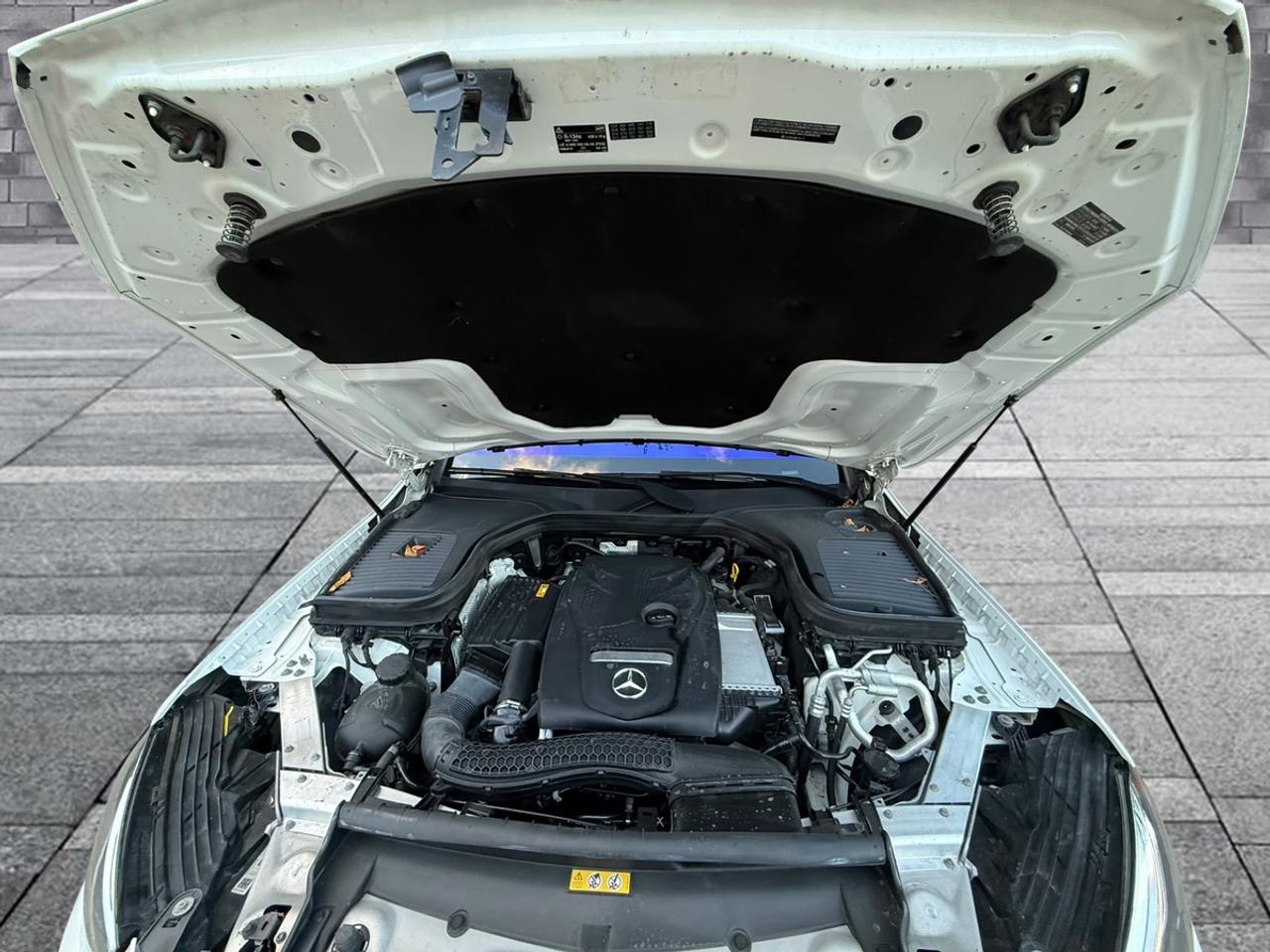 2019 Mercedes-Benz GLC 300 4MATIC Photo