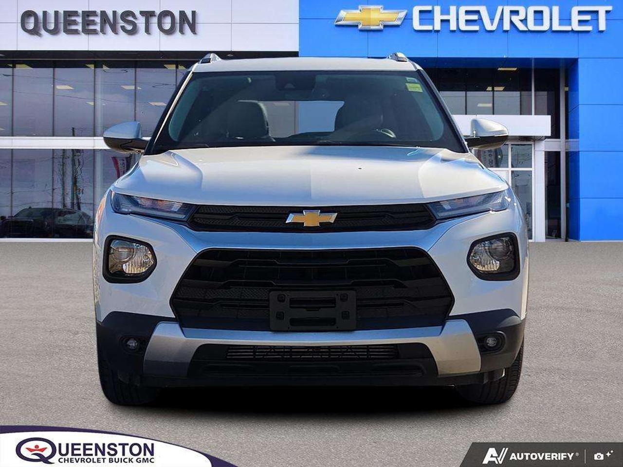 2023 Chevrolet TrailBlazer LT   PANO ROOF   LEATHER   NO CLAIMS   ONE OWNER Photo5