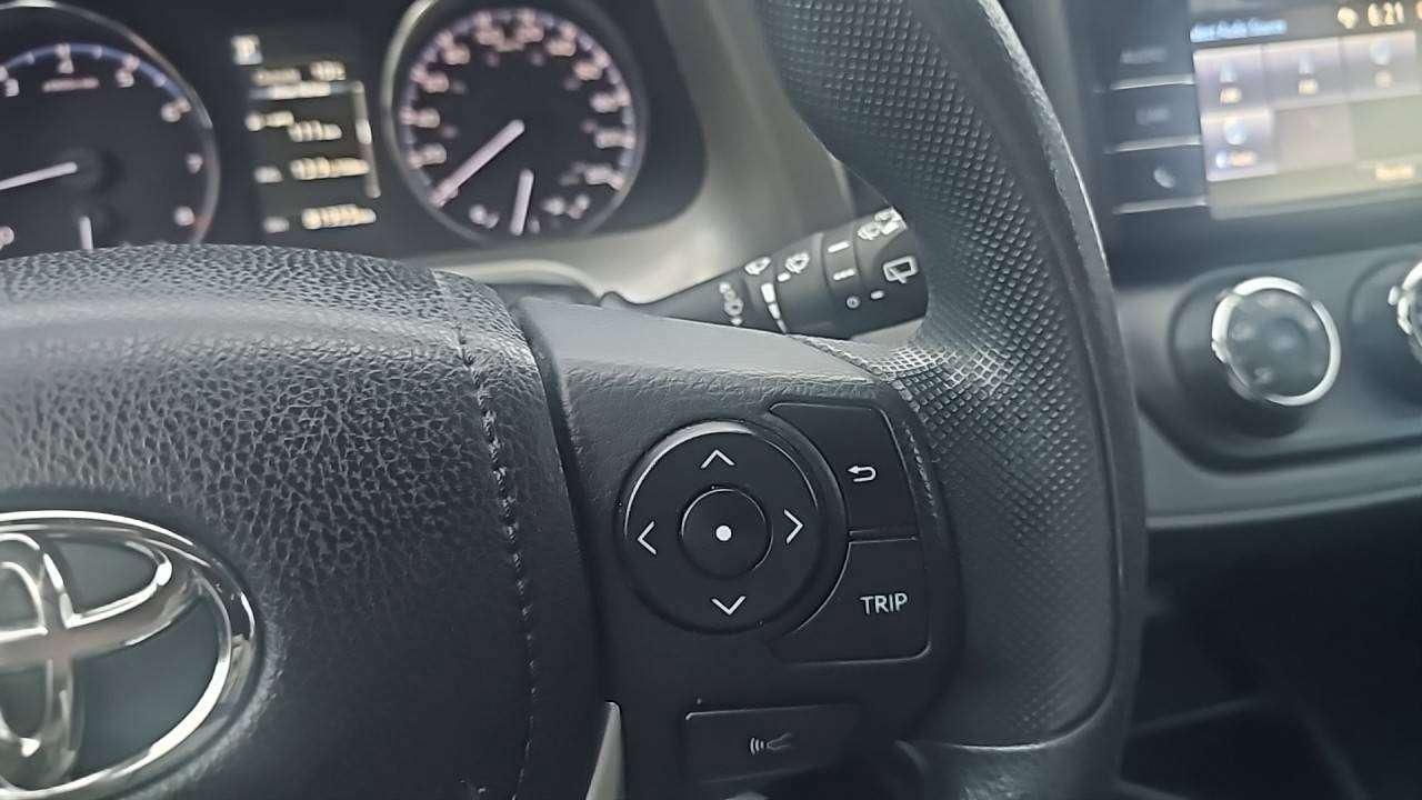 2018 Toyota RAV4 LE Photo