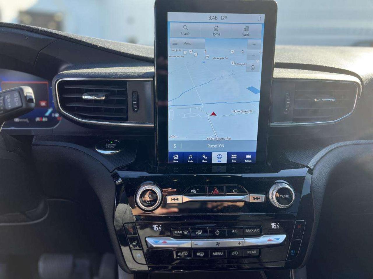 2021 Ford Explorer ST 4WD Photo