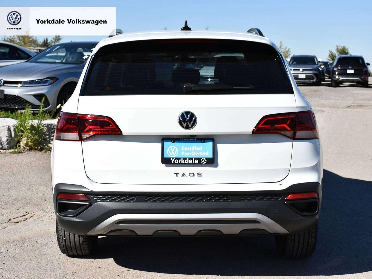 2023 Volkswagen Taos Trendline Photo