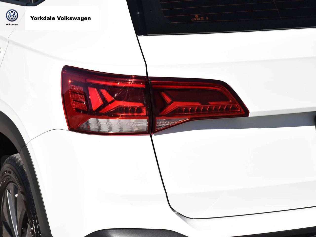2023 Volkswagen Taos Trendline Photo