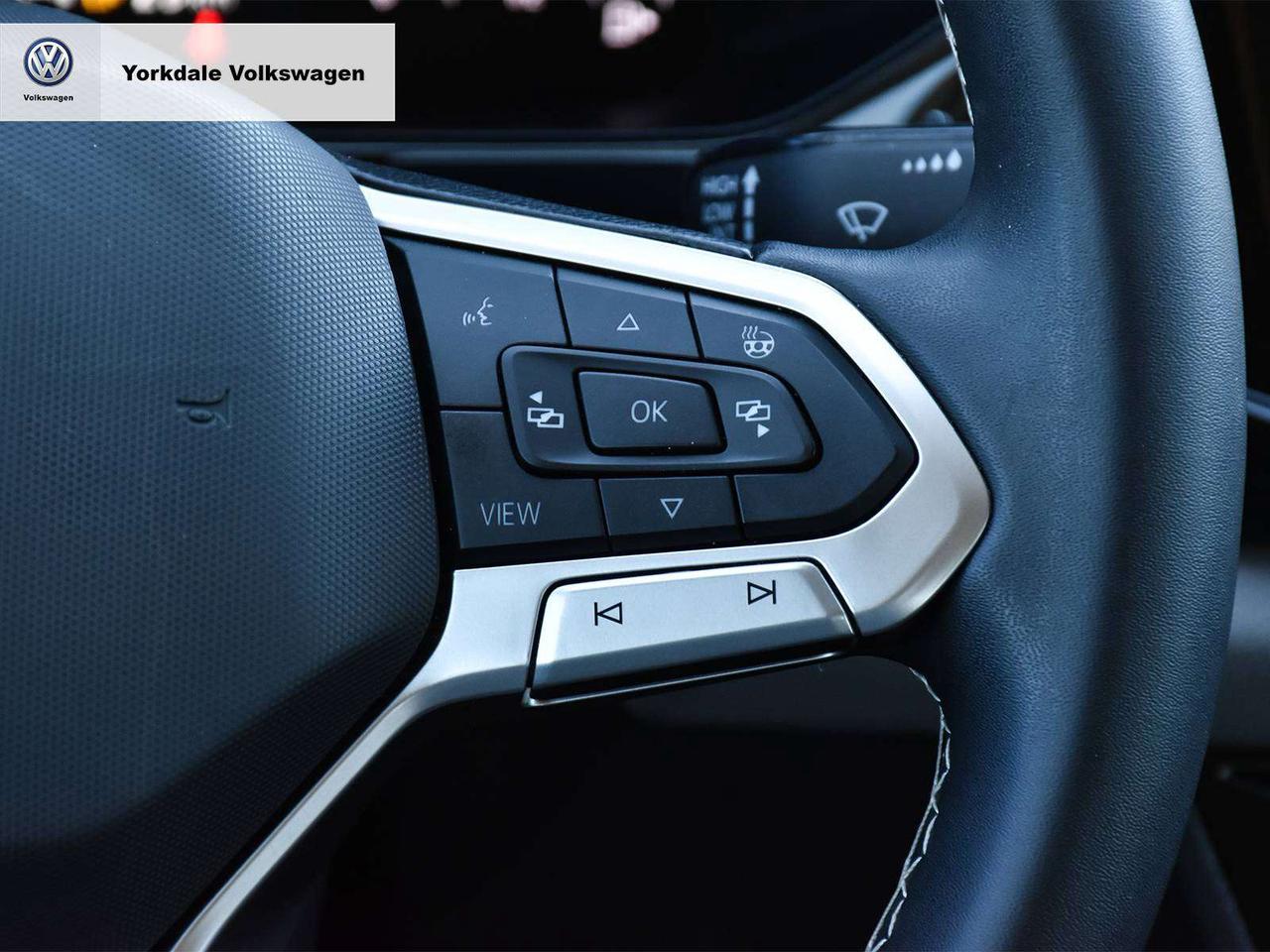 2023 Volkswagen Taos Trendline Photo
