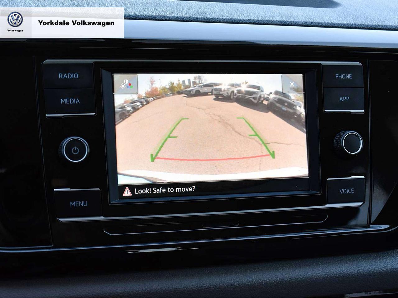 2023 Volkswagen Taos Trendline Photo