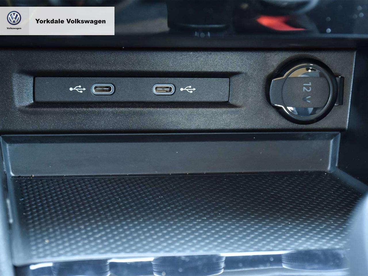 2023 Volkswagen Taos Trendline Photo