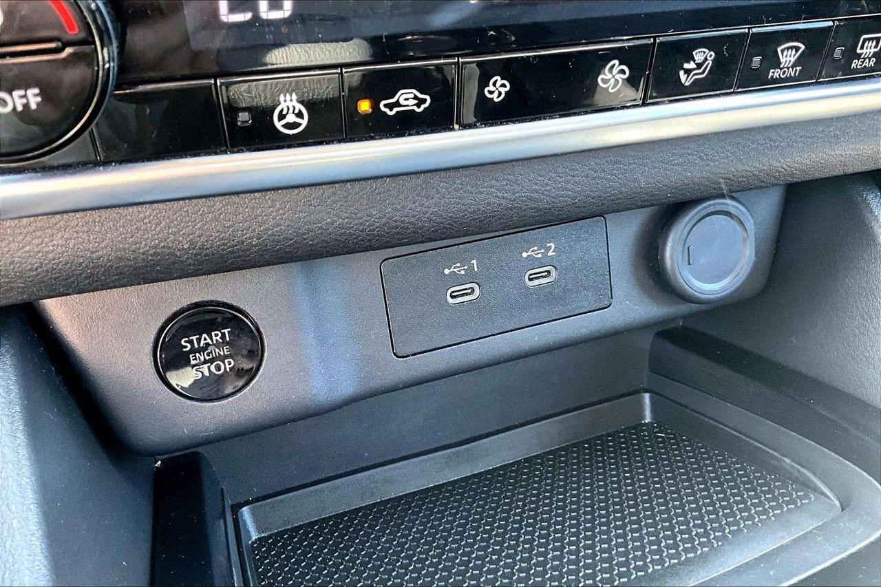 2025 Nissan Rogue SV   AWD   90 DAYS NO PAYMENTS Photo