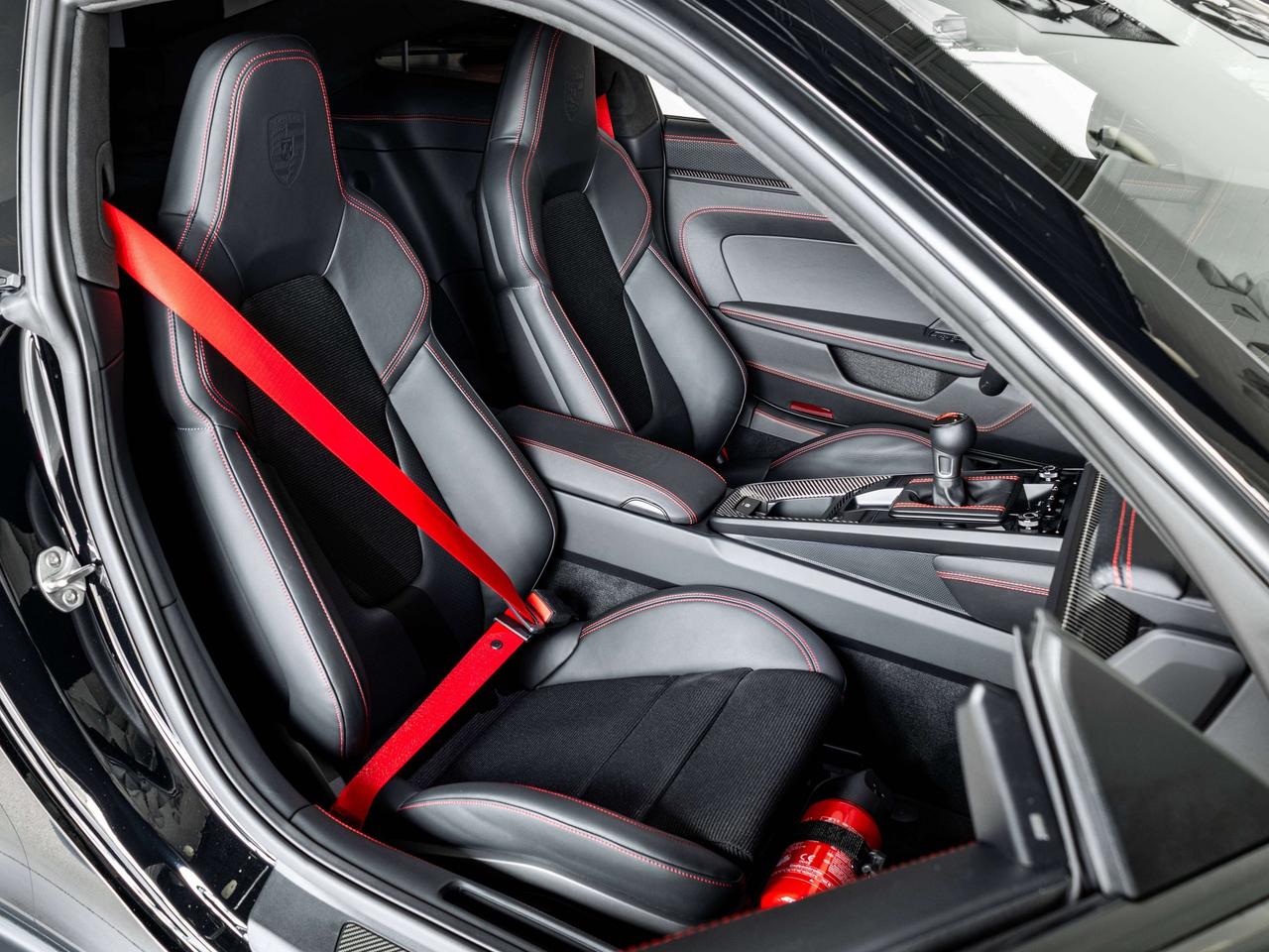 2022 Porsche 911 Touring Package Photo