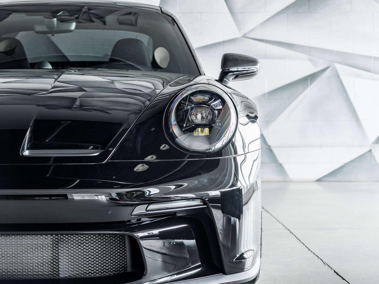 2022 Porsche 911 Touring Package Photo
