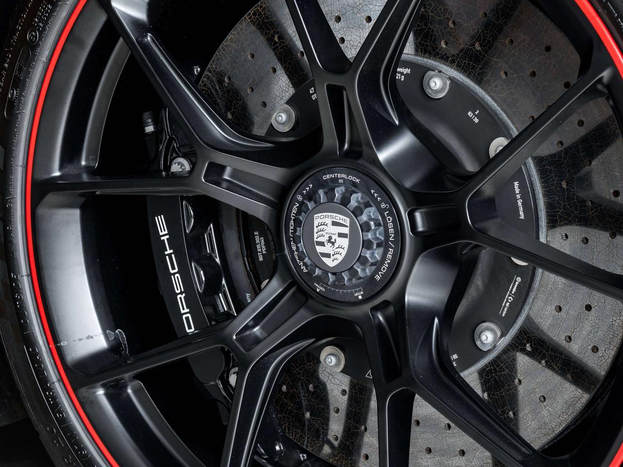 2022 Porsche 911 Touring Package Photo