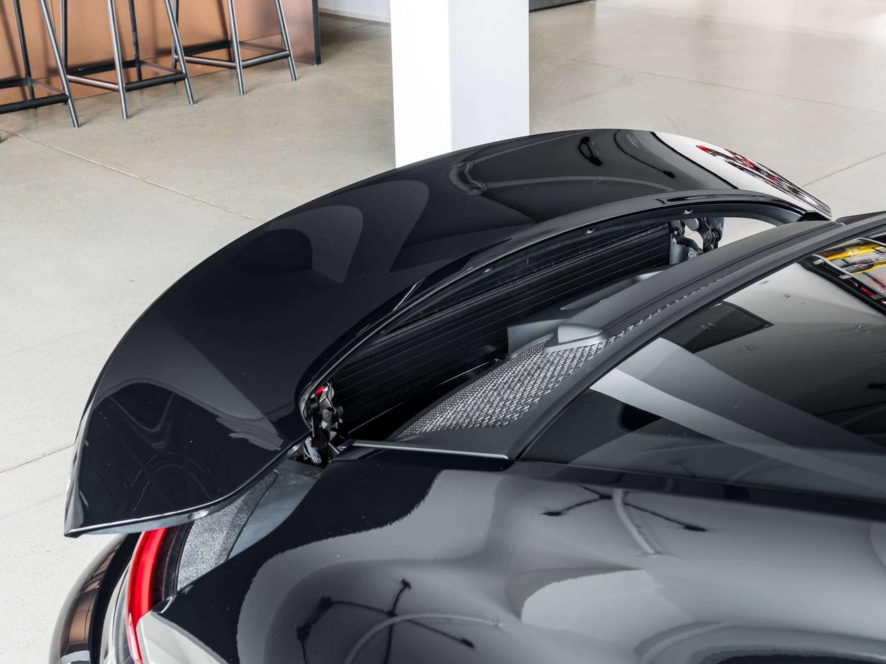2022 Porsche 911 Touring Package Photo