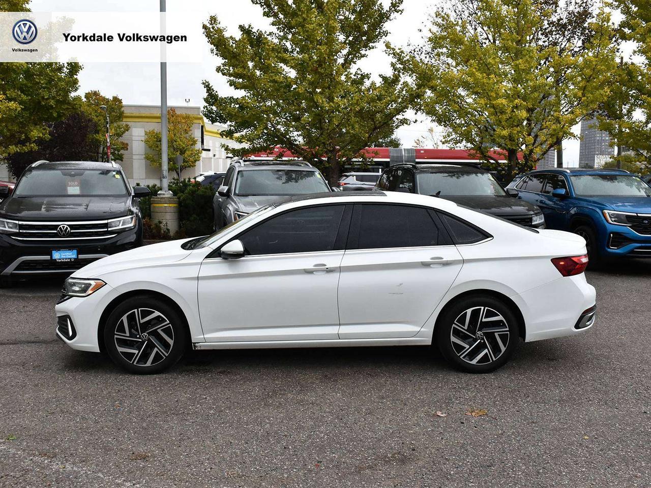 2022 Volkswagen Jetta HIGHLINE Photo