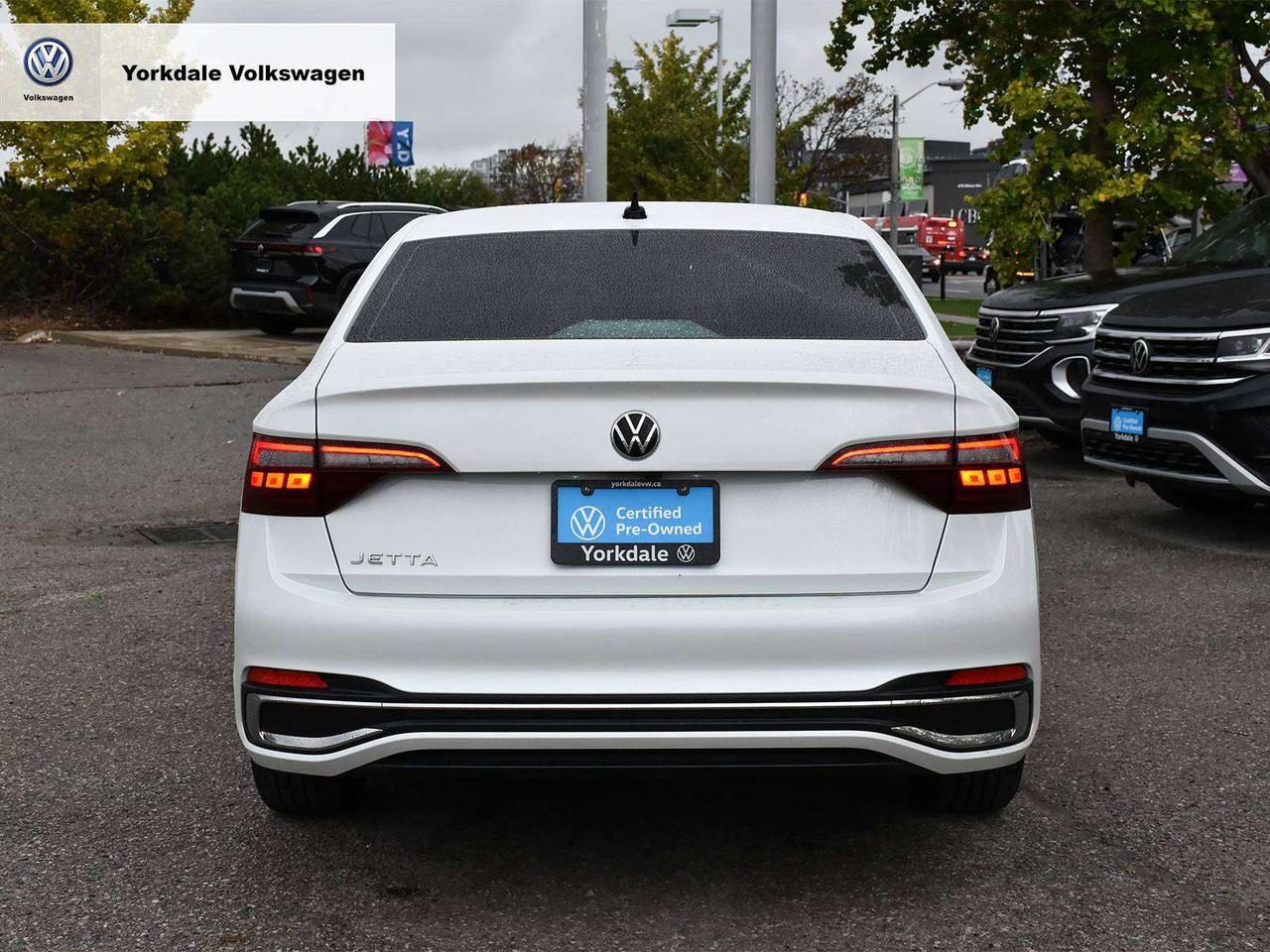 2022 Volkswagen Jetta HIGHLINE Photo