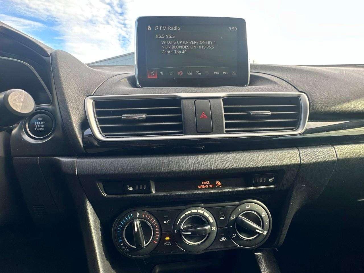 2016 Mazda 3 GS Photo
