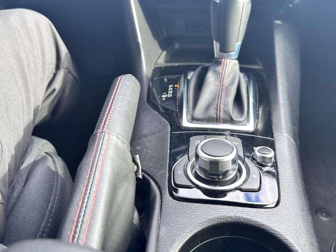 2016 Mazda 3 GS Photo