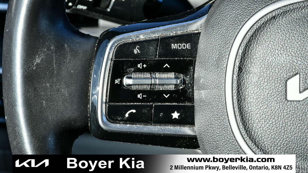 2022 Kia Carnival SX FWD Photo