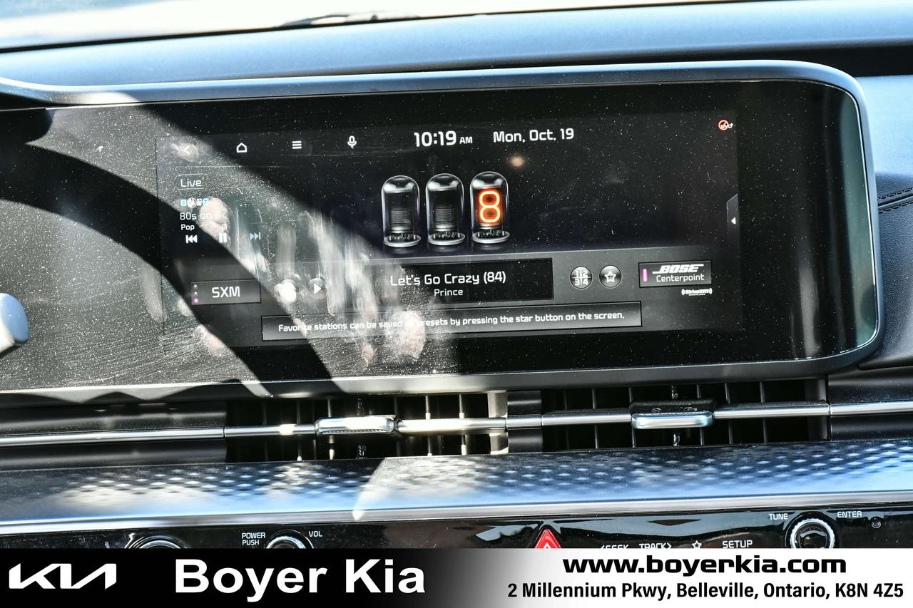 2022 Kia Carnival SX FWD Photo