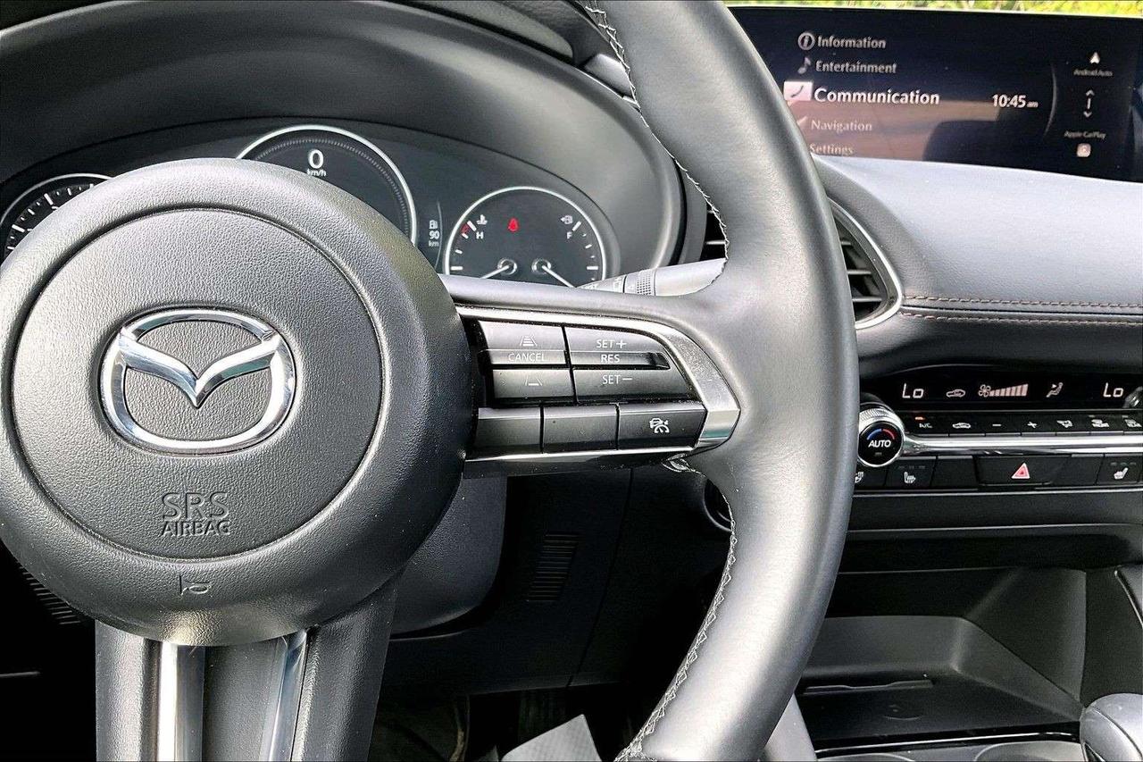 2025 Mazda 3 GS AWD / LEATHER / 1 OWNER Photo