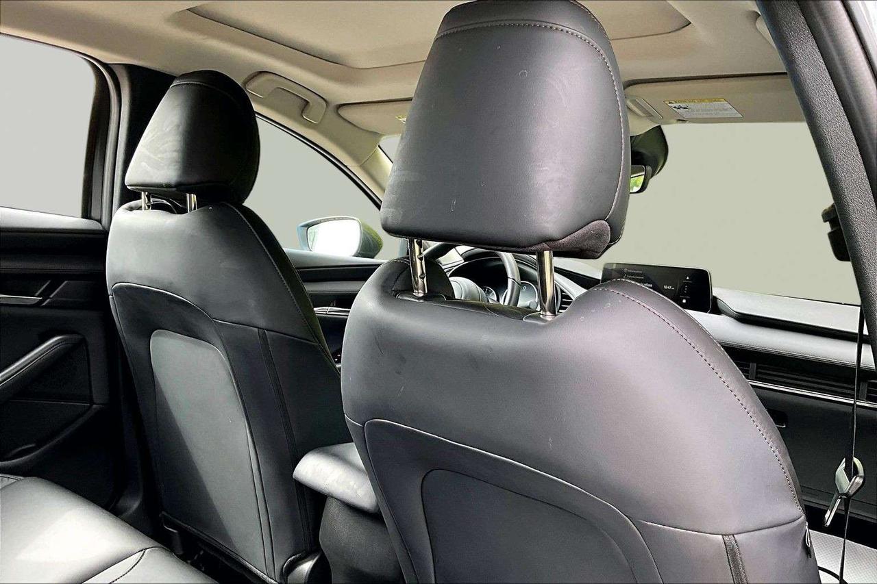 2025 Mazda 3 GS AWD / LEATHER / 1 OWNER Photo
