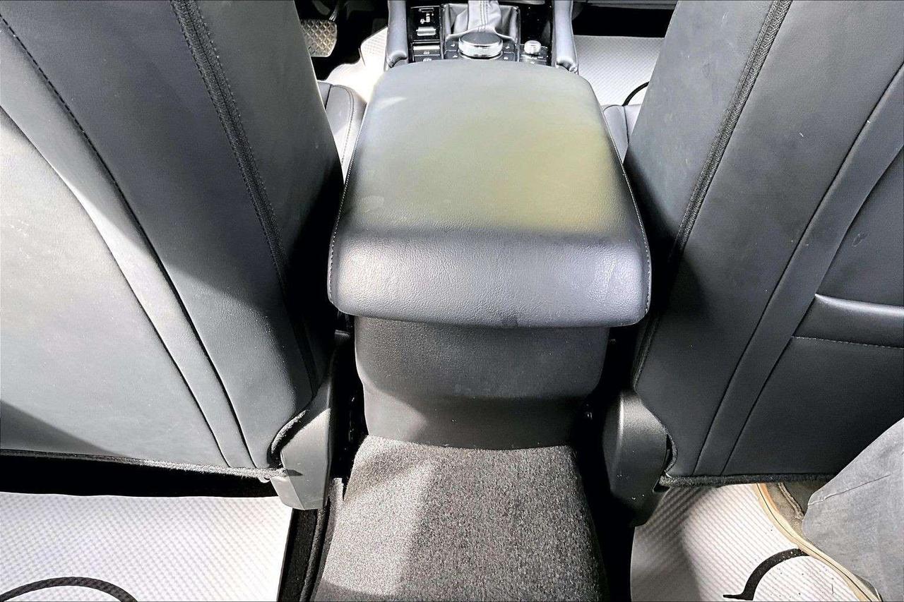 2025 Mazda 3 GS AWD / LEATHER / 1 OWNER Photo