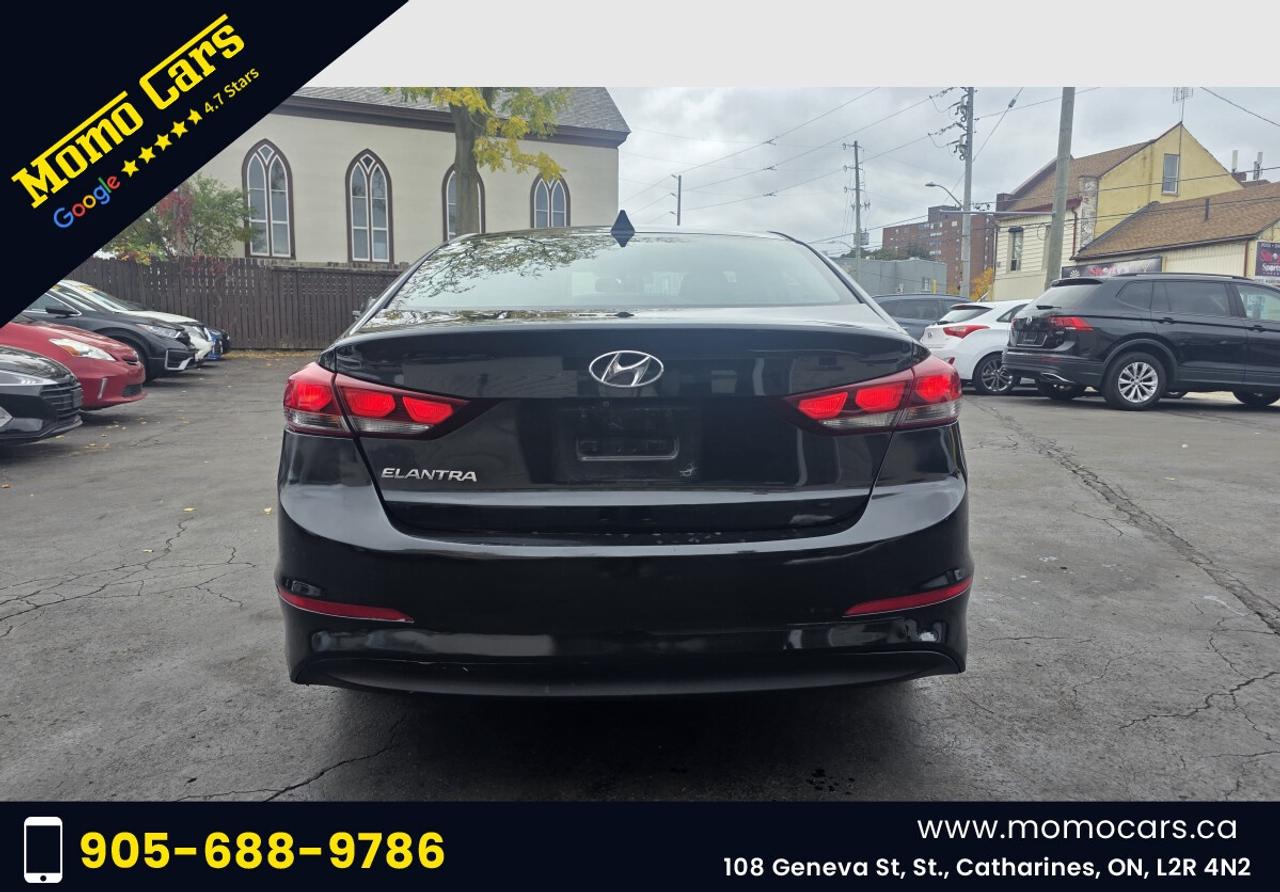 2017 Hyundai Elantra SE Photo