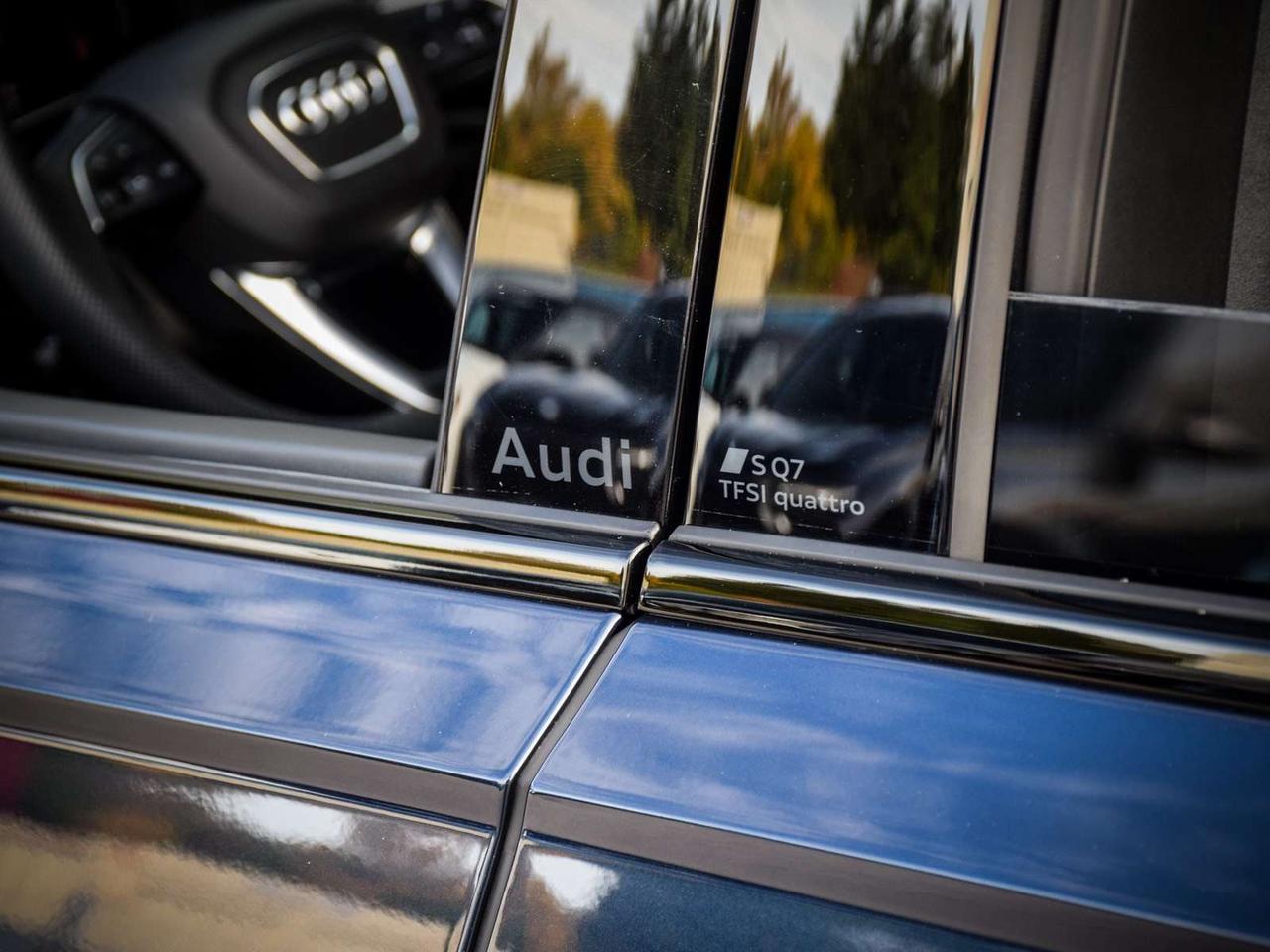 2026 Audi SQ7 4.0T 4dr All-Wheel Drive quattro Sport Utility Photo