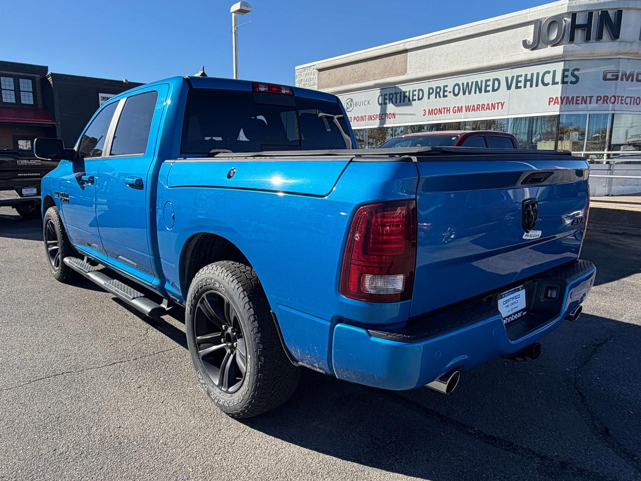2018 RAM 1500 SPORT Photo