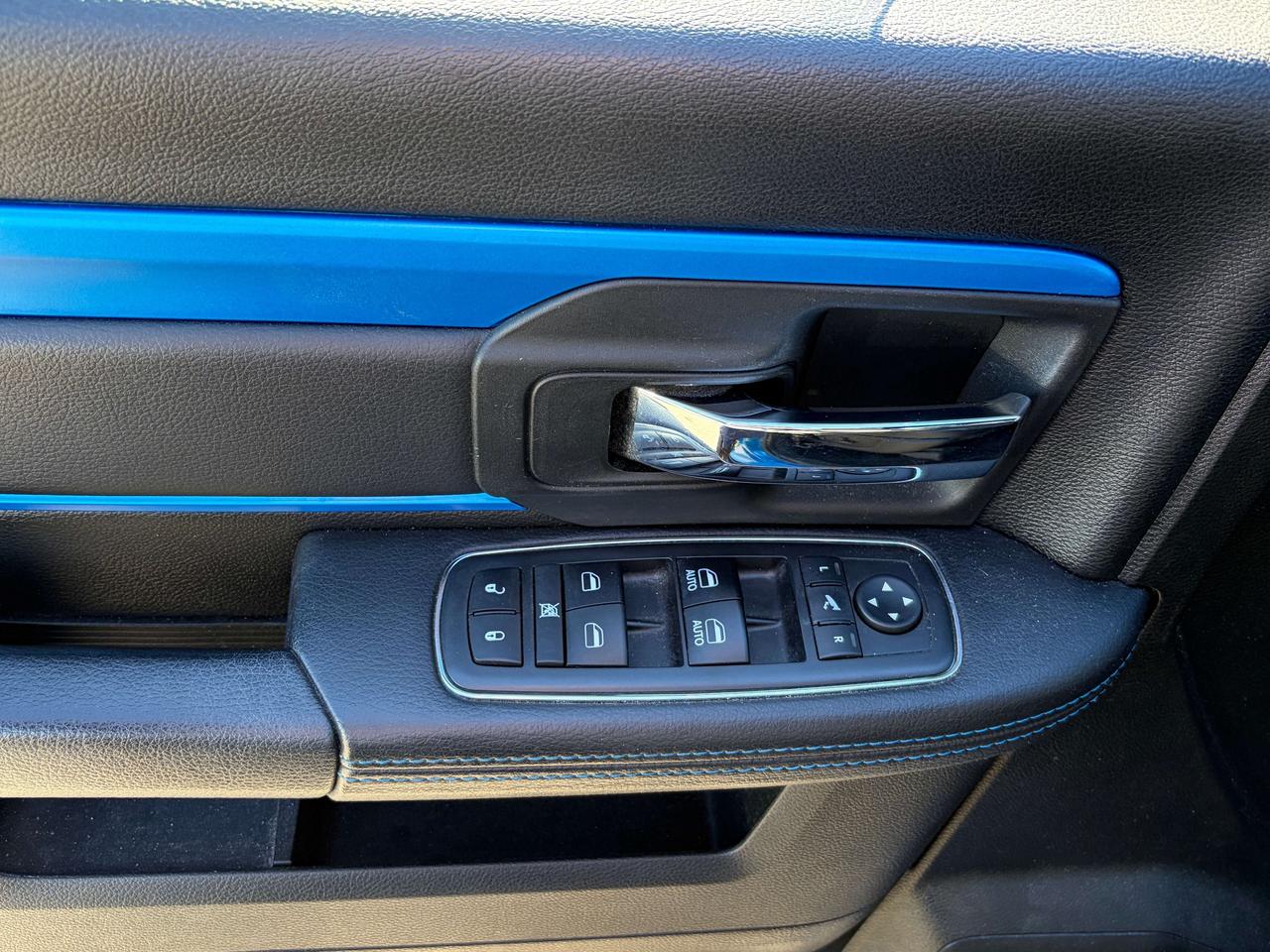 2018 RAM 1500 SPORT Photo