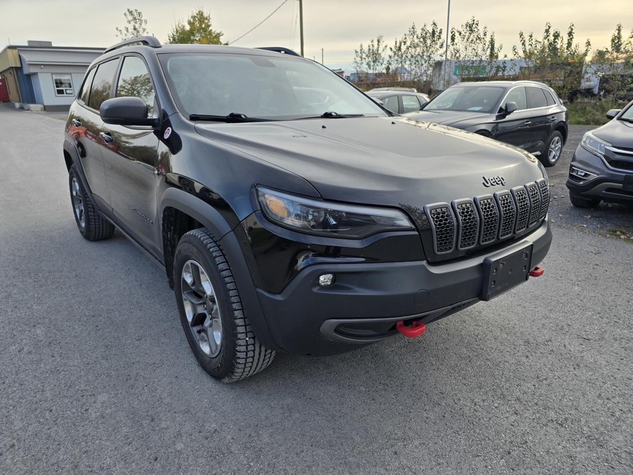 2019 Jeep Cherokee Trailhawk Photo