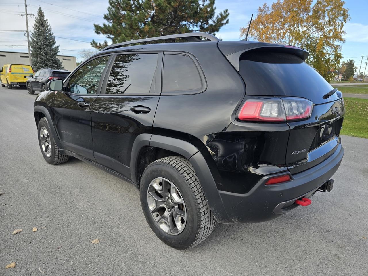 2019 Jeep Cherokee Trailhawk Photo