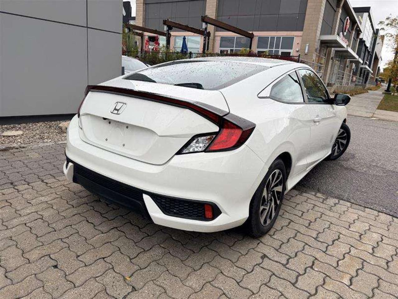 2017 Honda Civic LX CVT   Coupe Photo