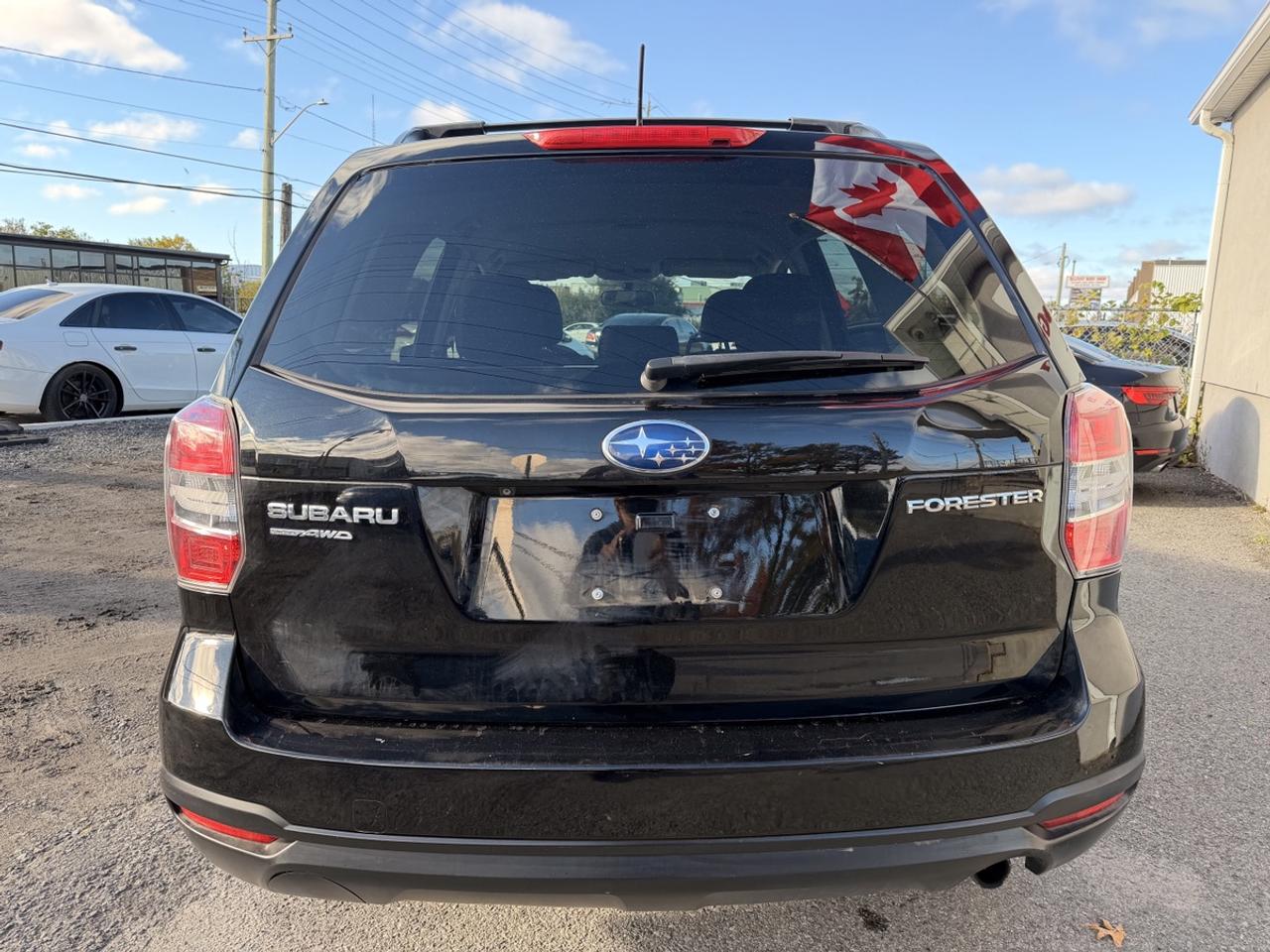 2015 Subaru Forester PREMIUM Photo