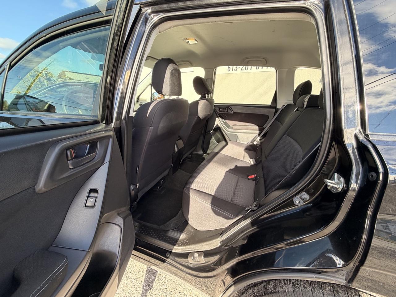 2015 Subaru Forester PREMIUM Photo
