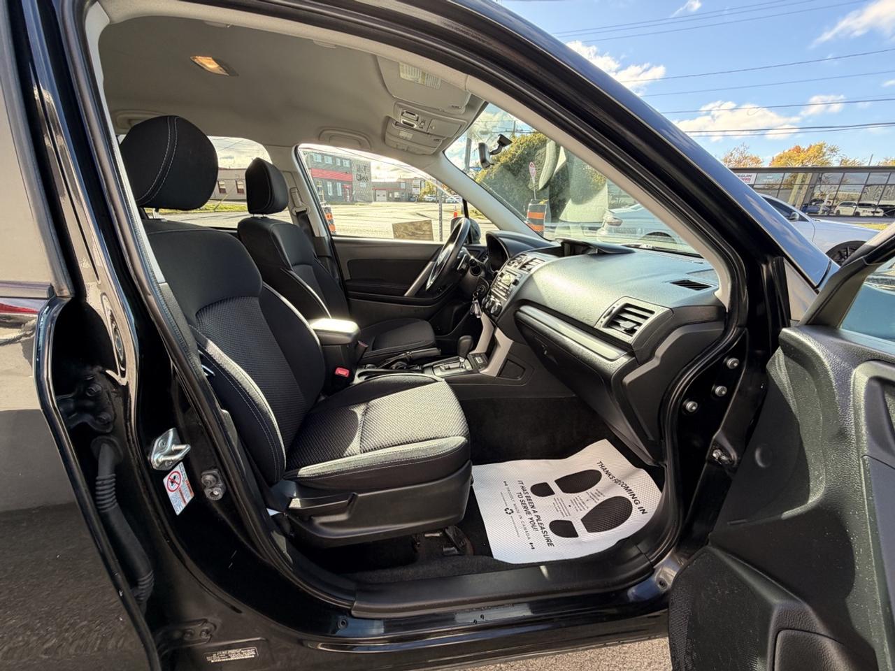 2015 Subaru Forester PREMIUM Photo