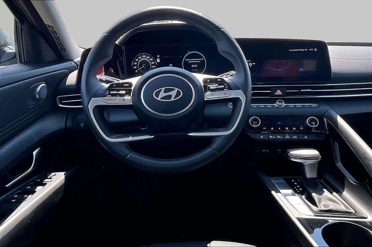 2026 Hyundai Elantra Luxury Hybrid   CarPlay/Android Auto   Navigation Photo